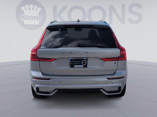 2025 Volvo XC60 Plus