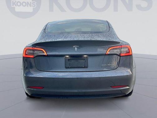 2021 Tesla Model 3 Long Range