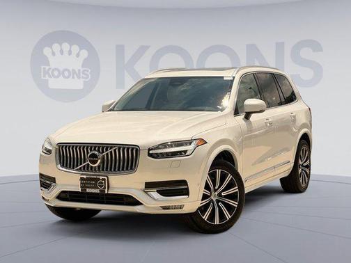 2024 Volvo XC90 B5 Plus Bright Theme
