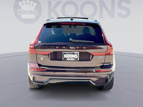 2026 Volvo XC60 B5 Ultra