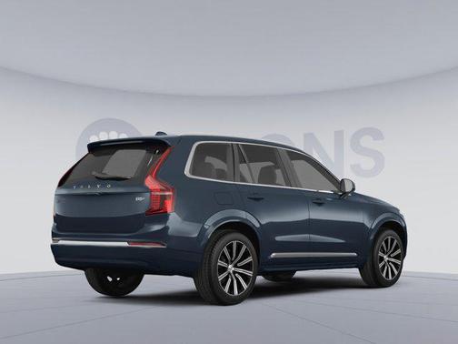 2025 Volvo XC90 B6 Plus 7-Seater
