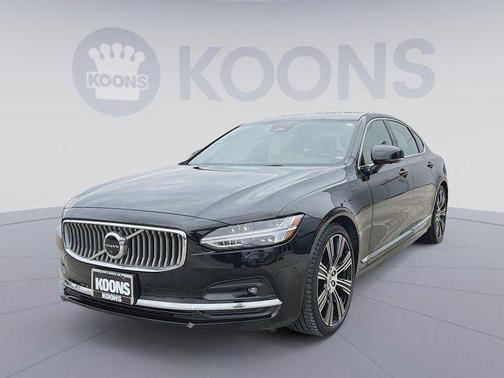 2023 Volvo S90 B6 Ultimate
