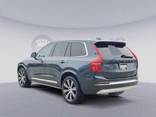 2022 Volvo XC90 T6 Inscription
