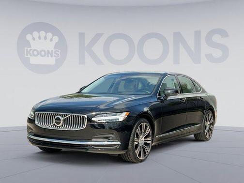 2023 Volvo S90 B6 Plus