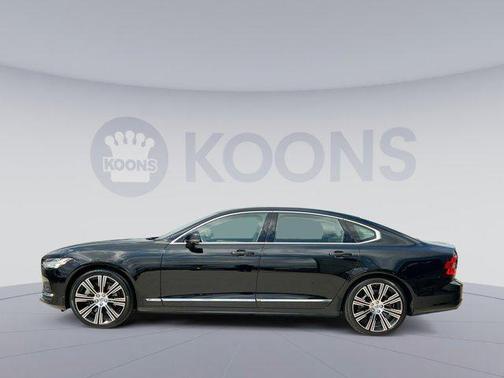 2023 Volvo S90 B6 Plus