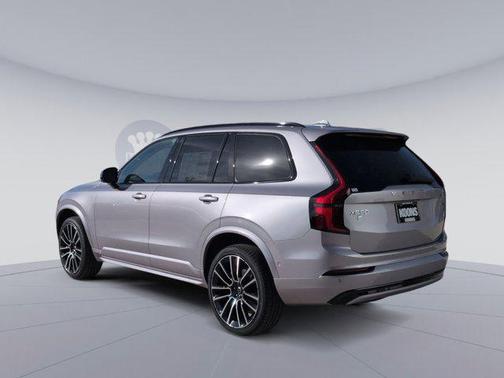 2026 Volvo XC90 B6 Ultra Dark Theme 7-Seater