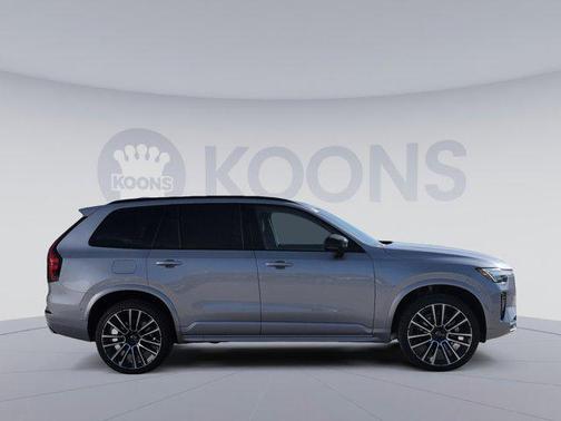 2026 Volvo XC90 B6 Ultra Dark Theme 7-Seater