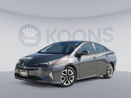 2017 Toyota Prius Four Touring