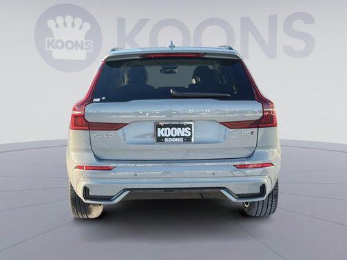 2026 Volvo XC60 B5 Ultra