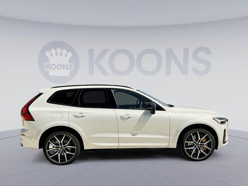 2026 Volvo XC60 Plug-In Hybrid T8 Polestar