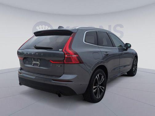 2019 Volvo XC60 T5 Momentum