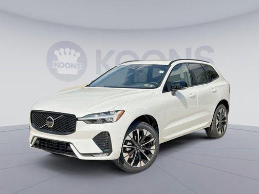 2026 Volvo XC60 B5 Plus