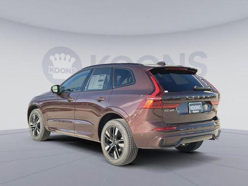 2026 Volvo XC60 B5 Plus