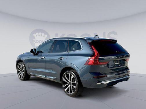 2023 Volvo XC60 B6 Ultimate Bright Theme