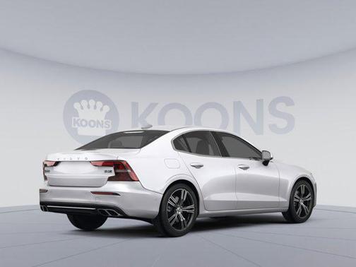 2022 Volvo S60 T5
