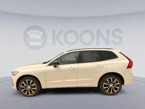 2025 Volvo XC60 Plus