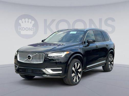 2025 Volvo XC90 Plug-In Hybrid T8 Plus 7-Seater