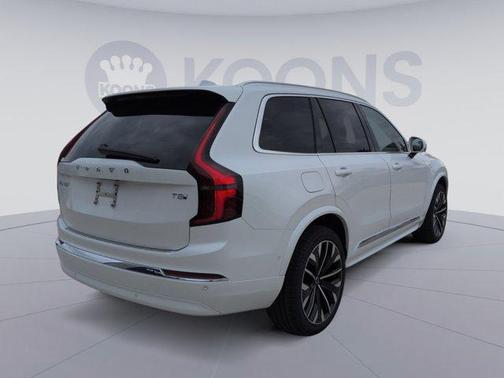 2026 Volvo XC90 Plug-In Hybrid T8 Plus 7-Seater