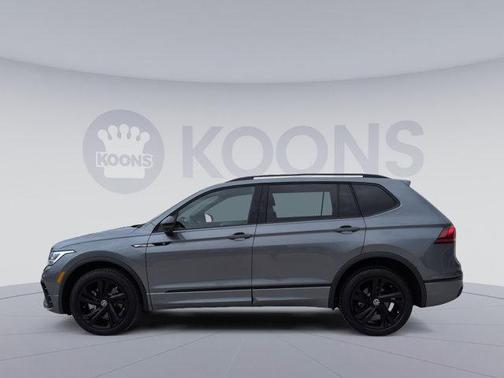 2024 Volkswagen Tiguan 2.0T SE R-Line Black