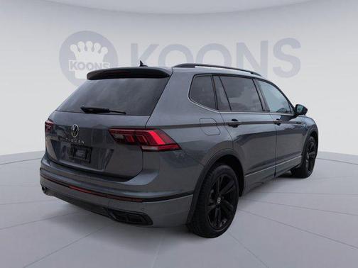 2024 Volkswagen Tiguan 2.0T SE R-Line Black