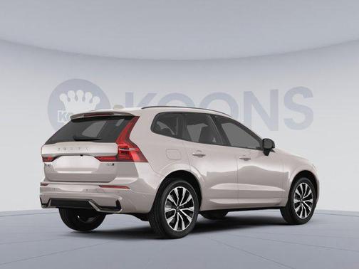 2023 Volvo XC60 B6 Ultimate Bright Theme