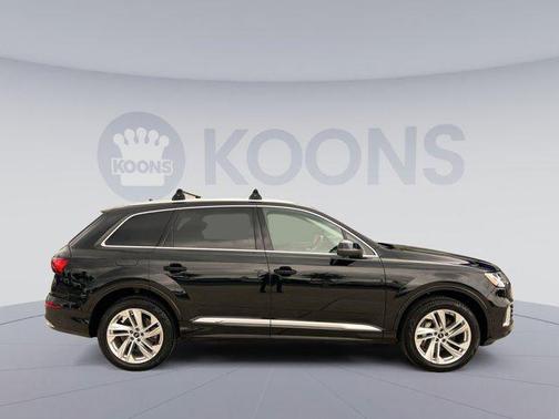 2022 Audi Q7 45 Premium