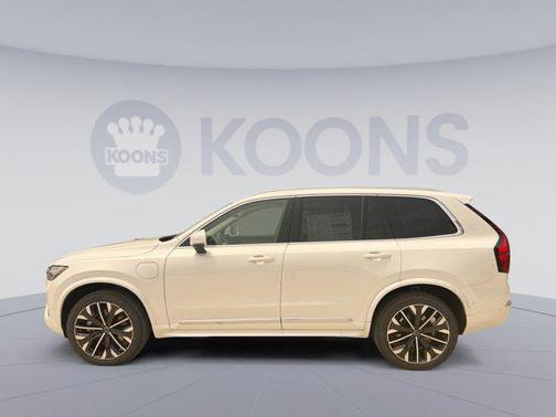 2025 Volvo XC90 Plug-In Hybrid T8 Ultra 6-Seater