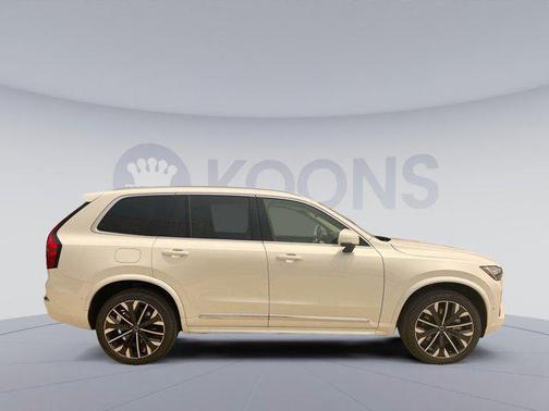 2025 Volvo XC90 Plug-In Hybrid T8 Ultra 6-Seater