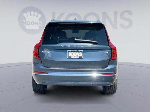 2025 Volvo XC90 Plug-In Hybrid T8 Ultra 7-Seater