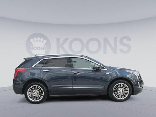 Harbor Blue Metallic 2019 Cadillac XT5 Luxury