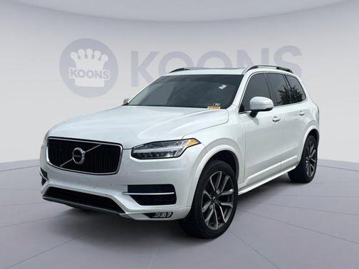 2019 Volvo XC90 T6 Momentum