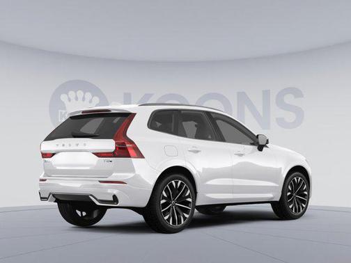 2026 Volvo XC60 B5 Plus