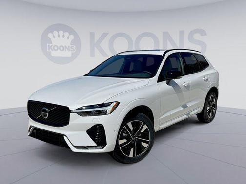 2026 Volvo XC60 B5 Plus