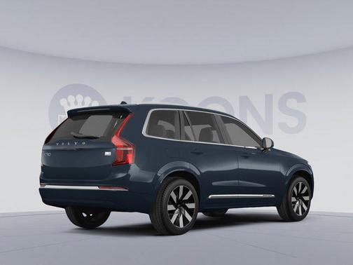 2023 Volvo XC90 B6 Ultimate 7-Seater