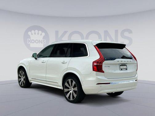 2024 Volvo XC90 Recharge Plug-In Hybrid T8 Plus 6-Seater