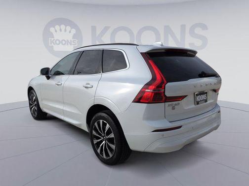 2023 Volvo XC60 B5 Core