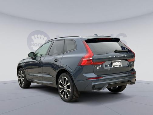 Denim Blue Metallic 2024 Volvo XC60 B5 Plus Dark Theme