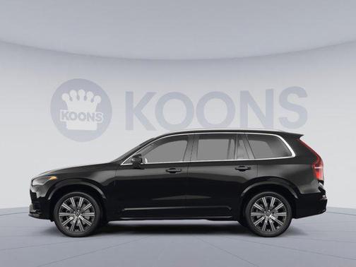 Onyx Black Metallic 2023 Volvo XC90 B6 Plus 6-Seater