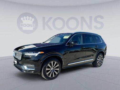 Onyx Black Metallic 2023 Volvo XC90 B6 Plus 6-Seater