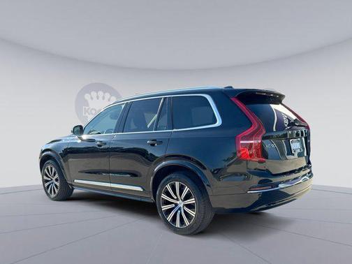 Onyx Black Metallic 2023 Volvo XC90 B6 Plus 6-Seater