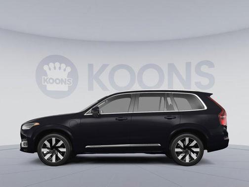 2023 Volvo XC90 B6 Ultimate 6-Seater