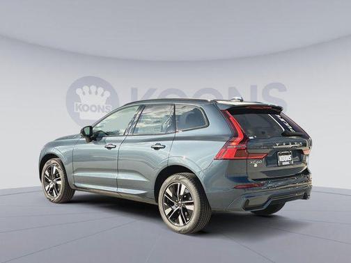 Denim Blue Metallic 2026 Volvo XC60 B5 Core