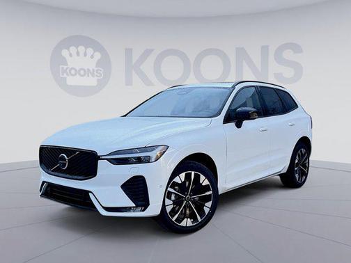 2026 Volvo XC60 B5 Plus