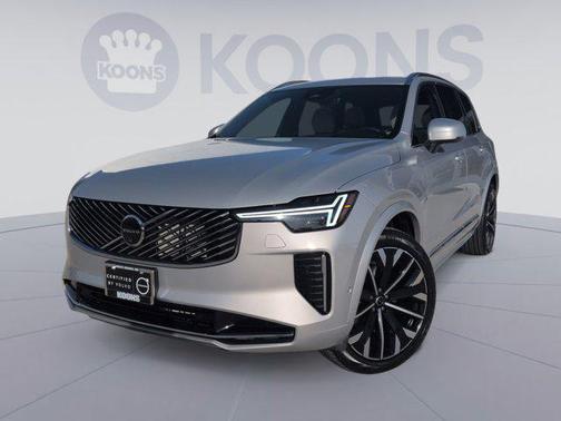 2025 Volvo XC90 B6 Plus 7-Seater