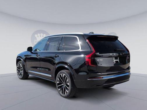 2026 Volvo XC90 B6 Plus 7-Seater