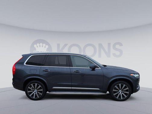 2022 Volvo XC90 T6 Inscription