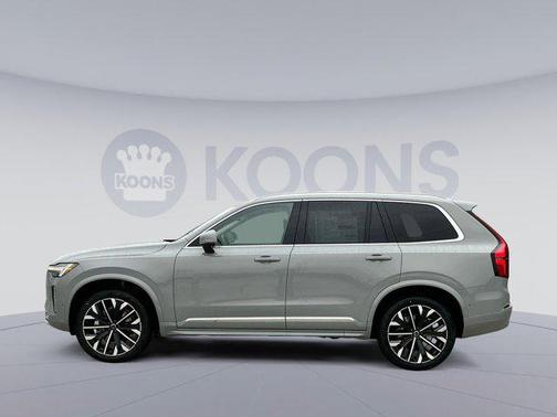 2025 Volvo XC90 B5 Plus 7-Seater
