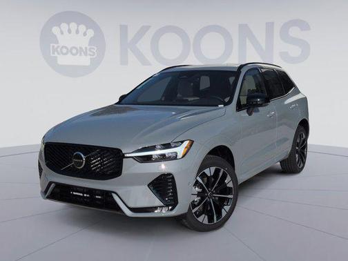 2026 Volvo XC60 B5 Plus