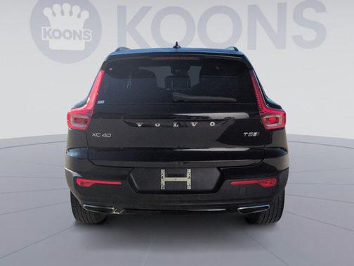 2020 Volvo XC40 T5 R-Design
