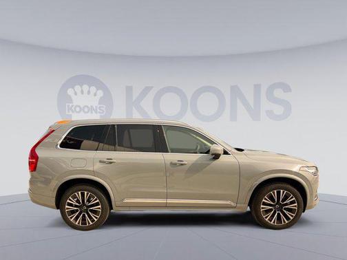 2025 Volvo XC90 Plug-In Hybrid T8 Plus 7-Seater